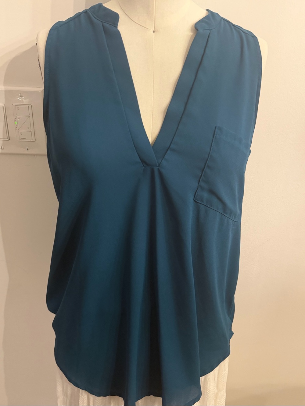 Lush Teal V-Neck Sleeveless Pocket Camisole